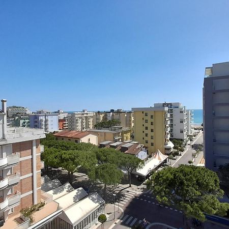 Residence Alla Rotonda Lido di Jesolo Zimmer foto